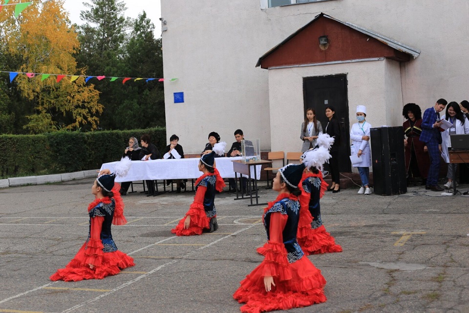 Благотворительная акция  «Жақсылықта жарысайық»